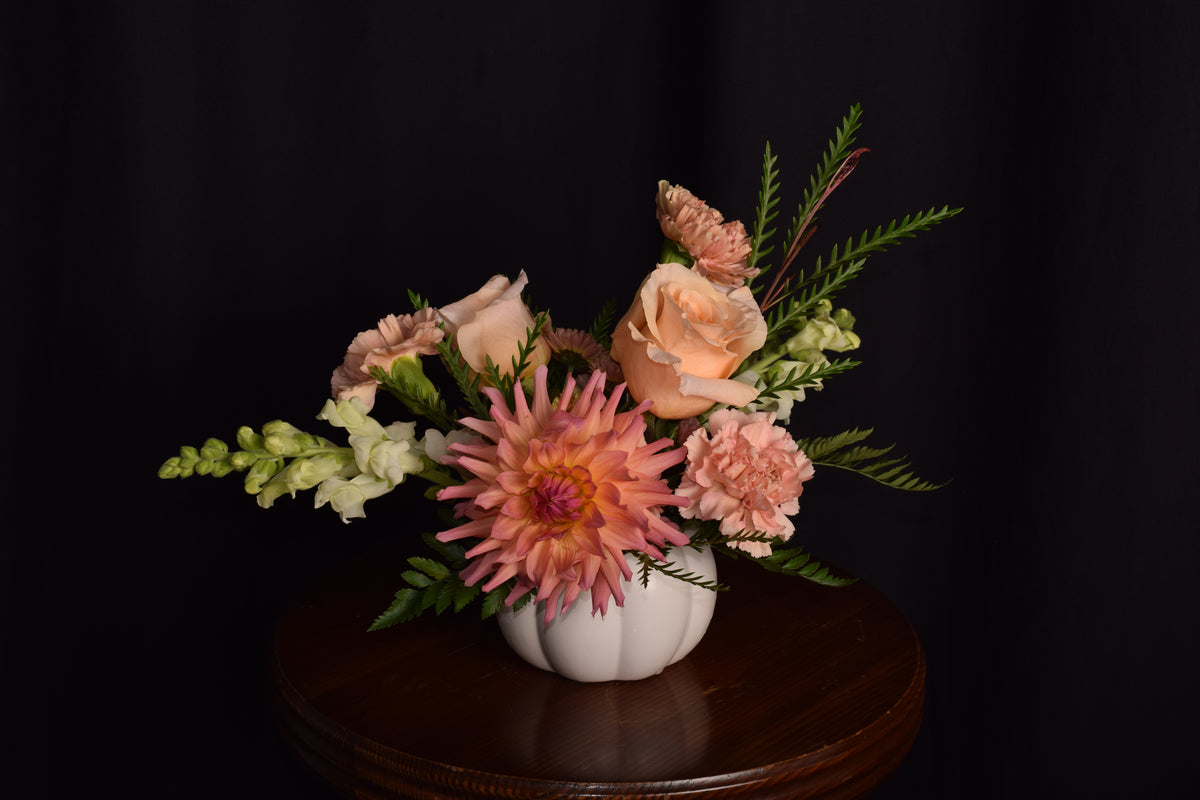 Classic Pumpkin Arrangement