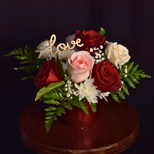 Rose Table Arrangement