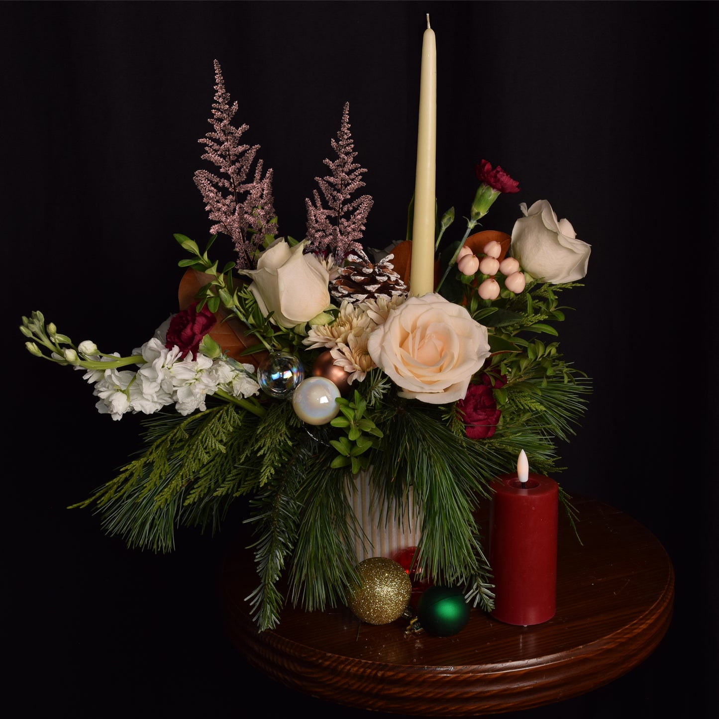 Deluxe Christmas Arrangement