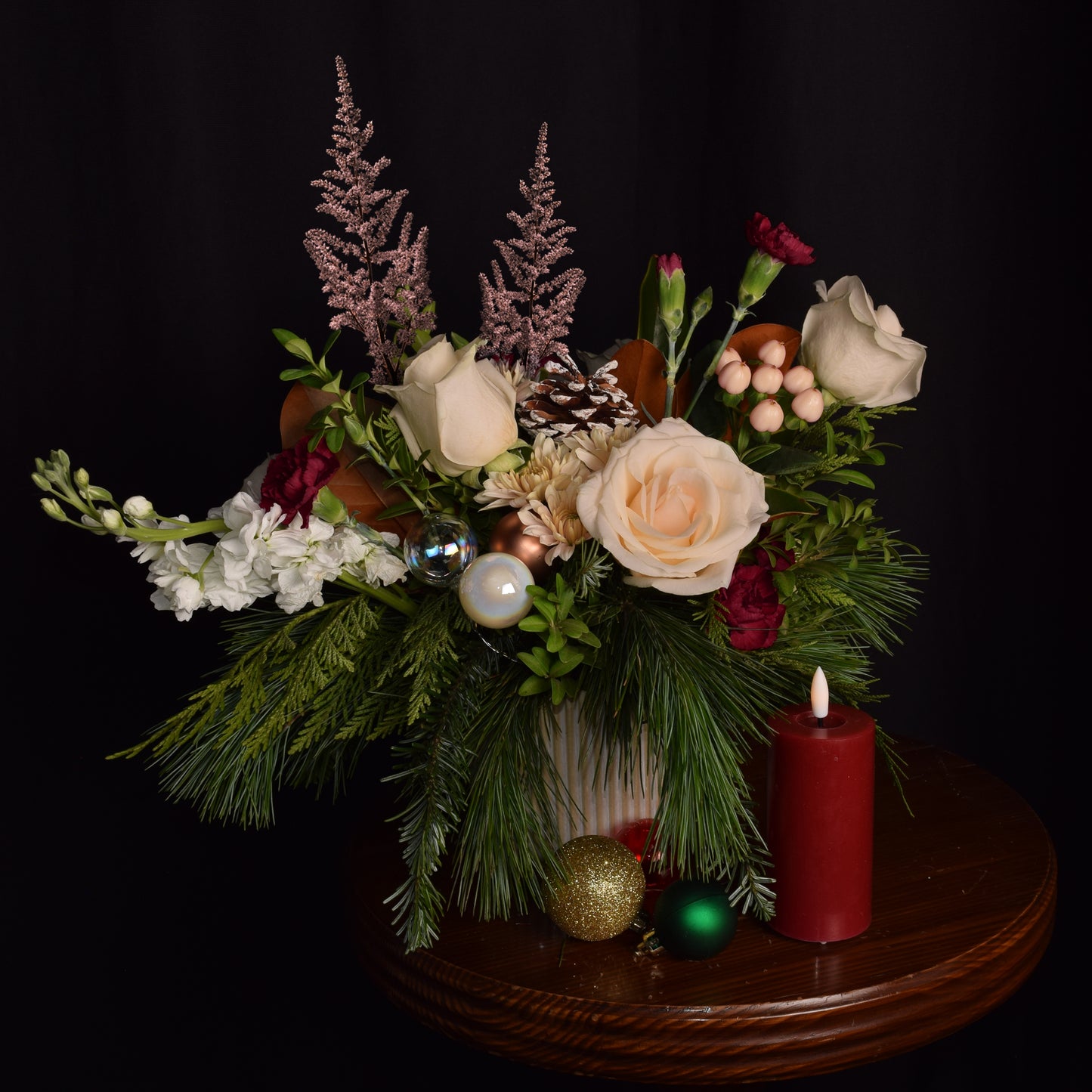 Deluxe Christmas Arrangement